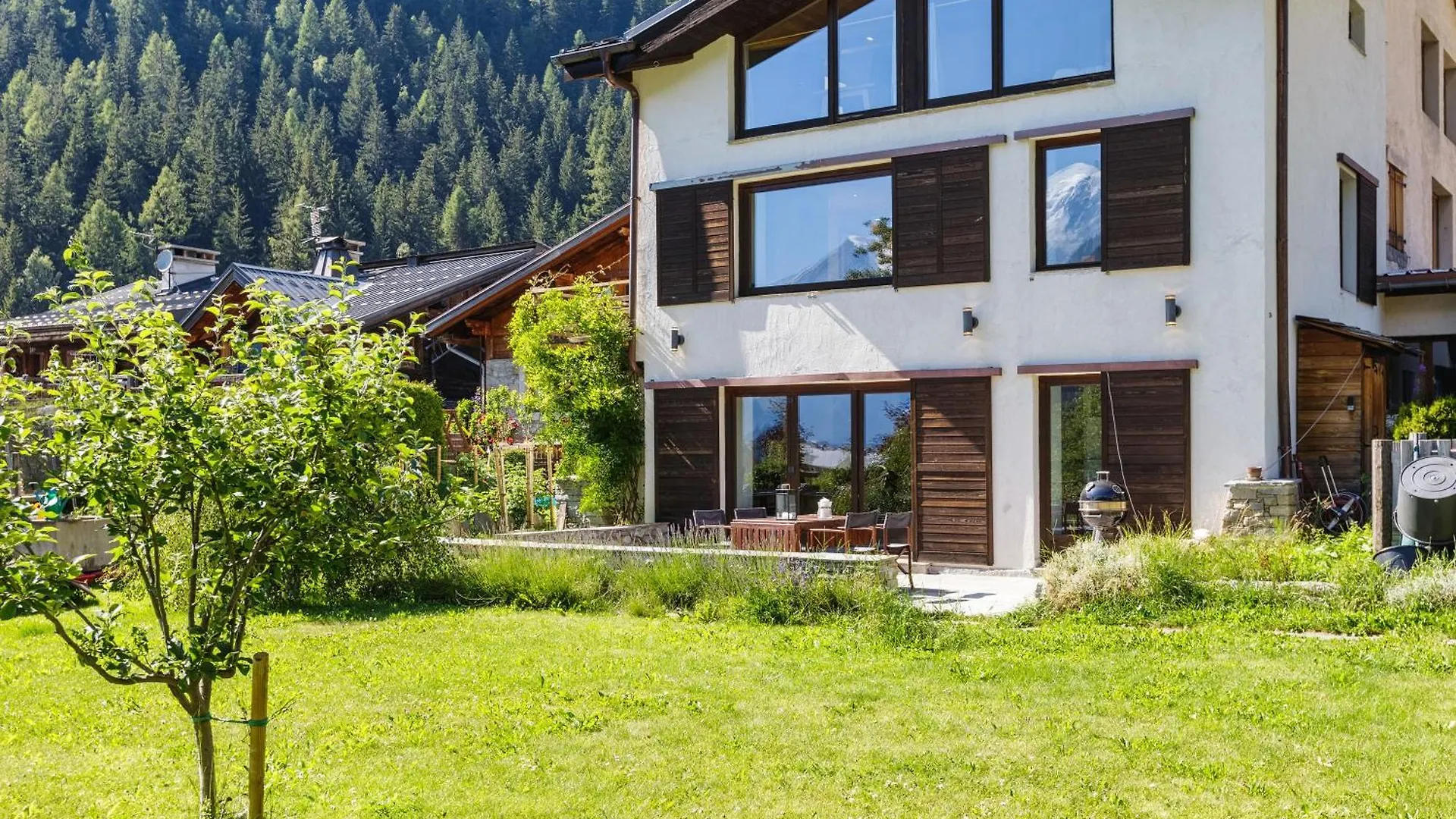 Chalet Plein Centre - Savoyard Moderne - Happy Rentals Chamonix