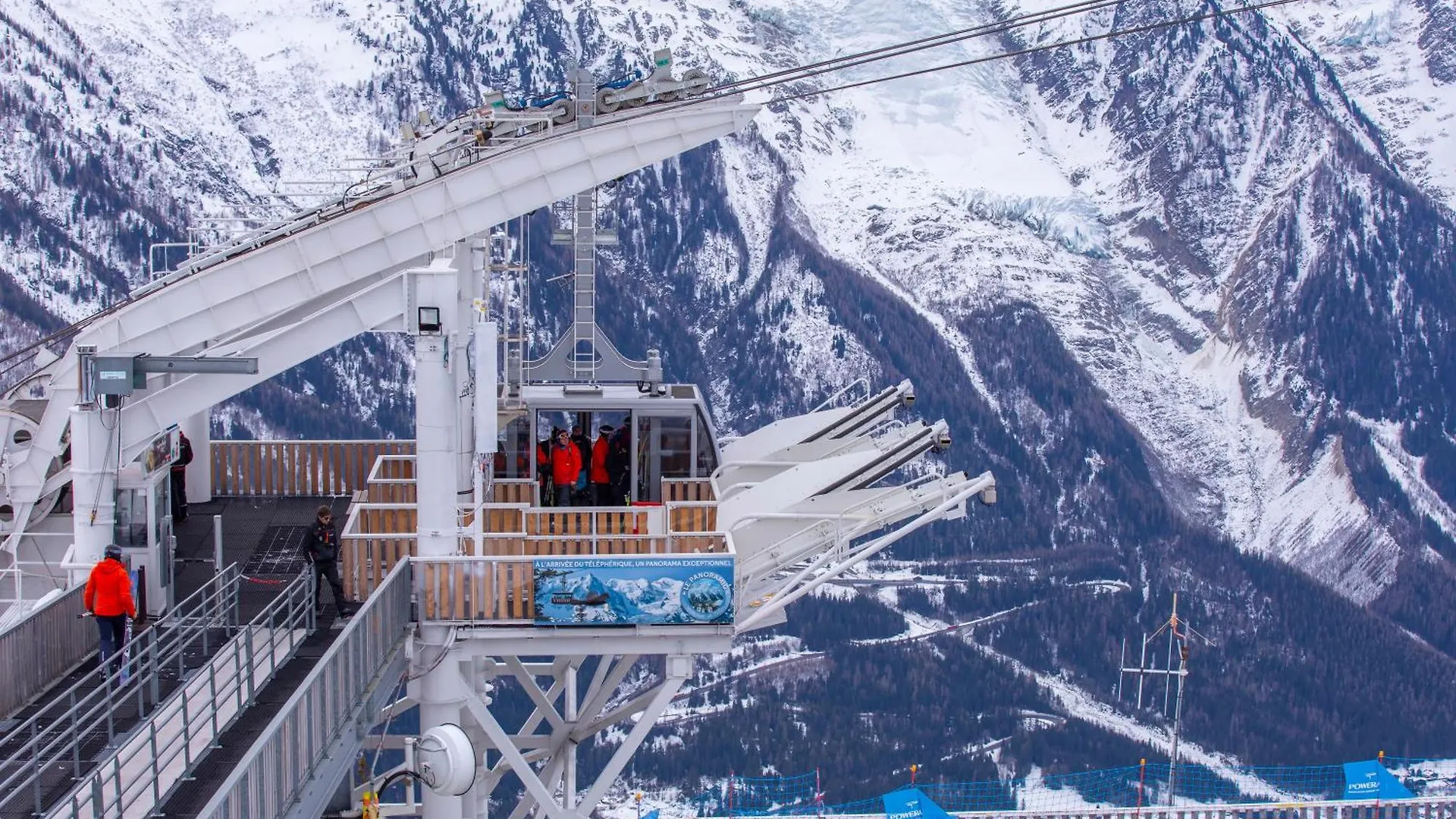 Chalet Plein Centre - Savoyard Moderne - Happy Rentals Chamonix