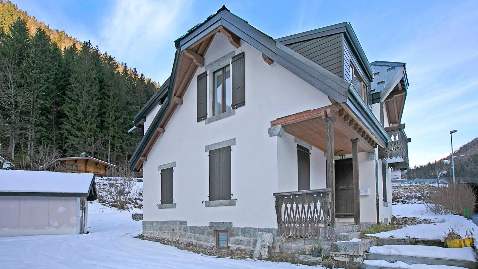 Chalet Plein Centre - Savoyard Moderne - Happy Rentals Chamonix Francia